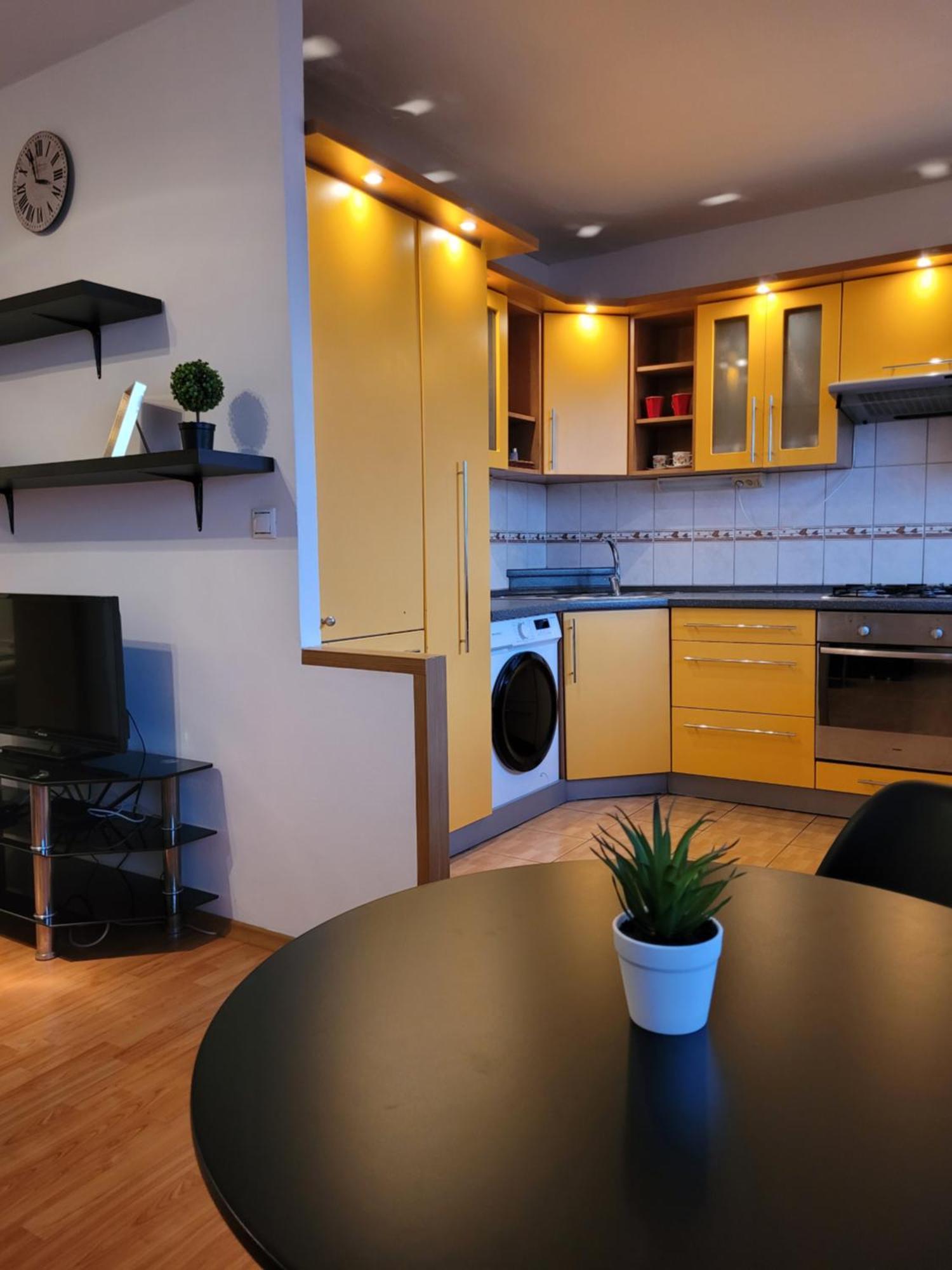 Apartment Next To Steel Arena โกชิเซ ภายนอก รูปภาพ
