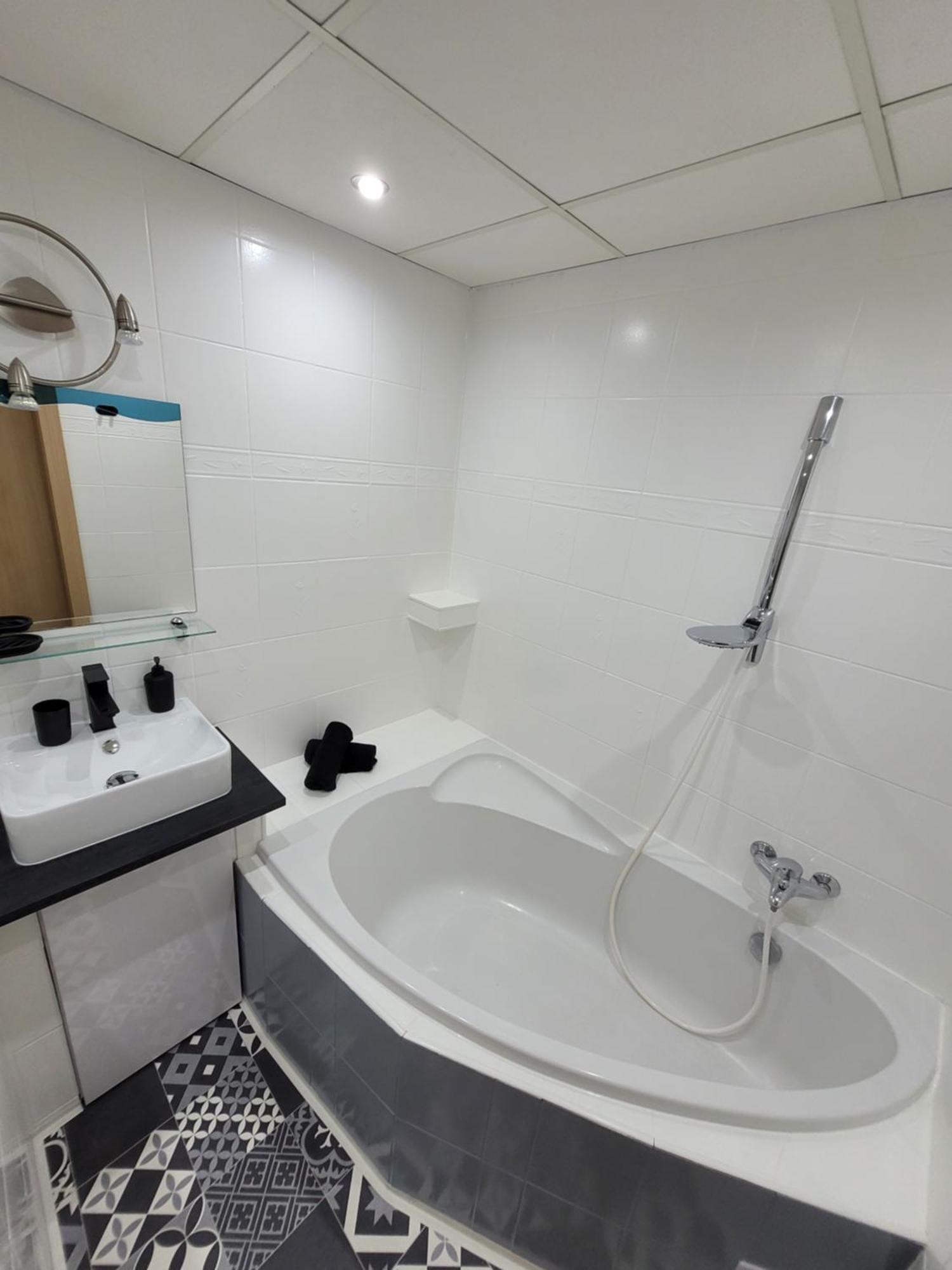 Apartment Next To Steel Arena โกชิเซ ภายนอก รูปภาพ